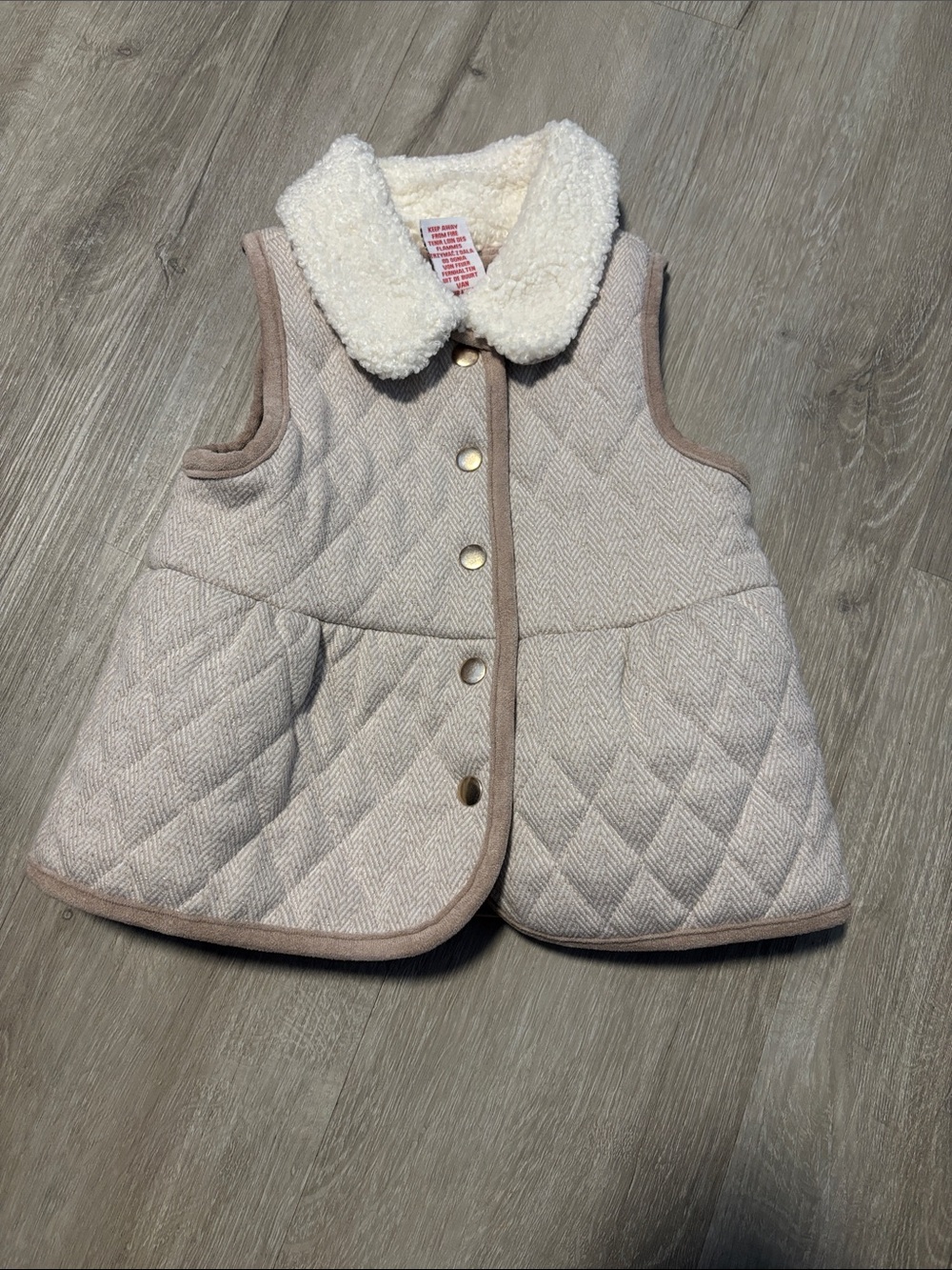 Aspen Kids Quilted Sherpa Collar Vest - Cream